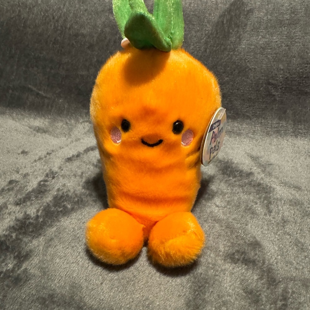 Plush Carrot Toy Palm PAL